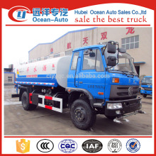 El nuevo camión del tanque de agua del dongfeng 4 * 2 de 2016, camión del agua 10cbm para la venta